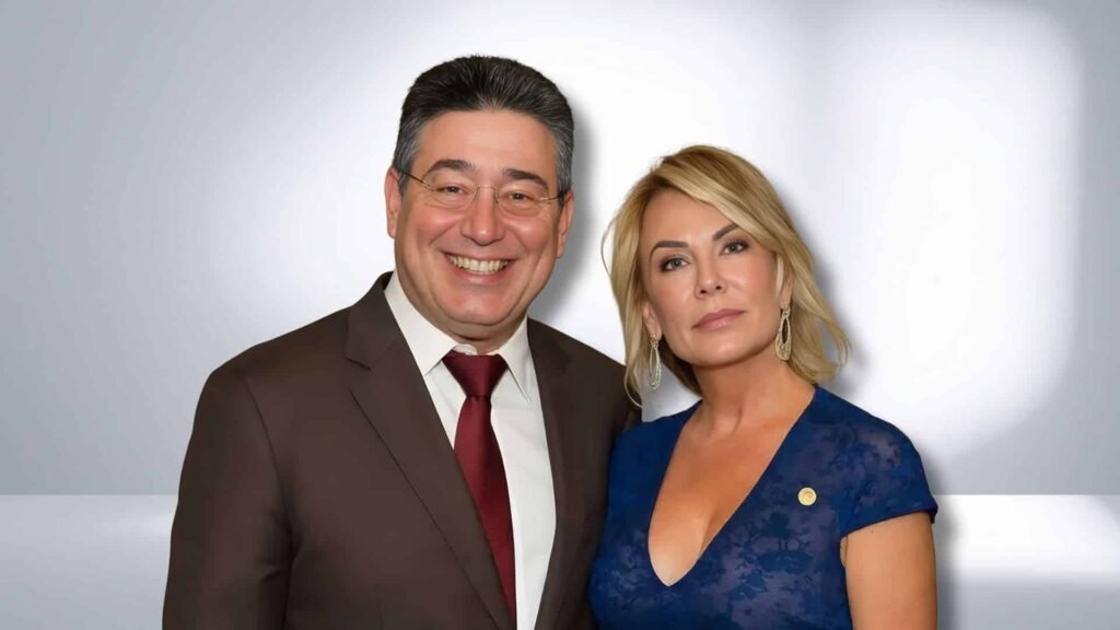 Itzhak Ezratti's Wife